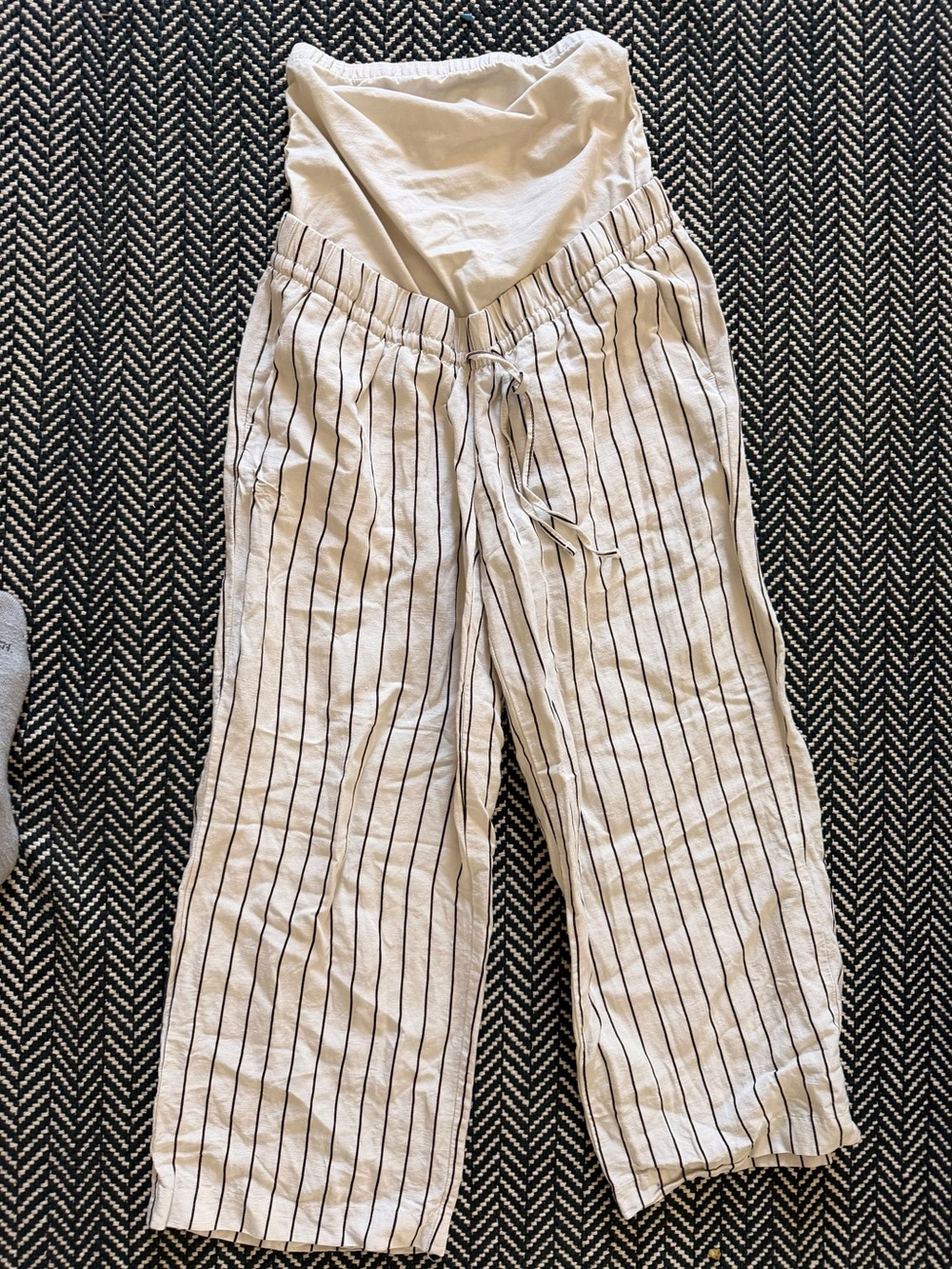H&M Cream Striped Wide-Leg Maternity Pants